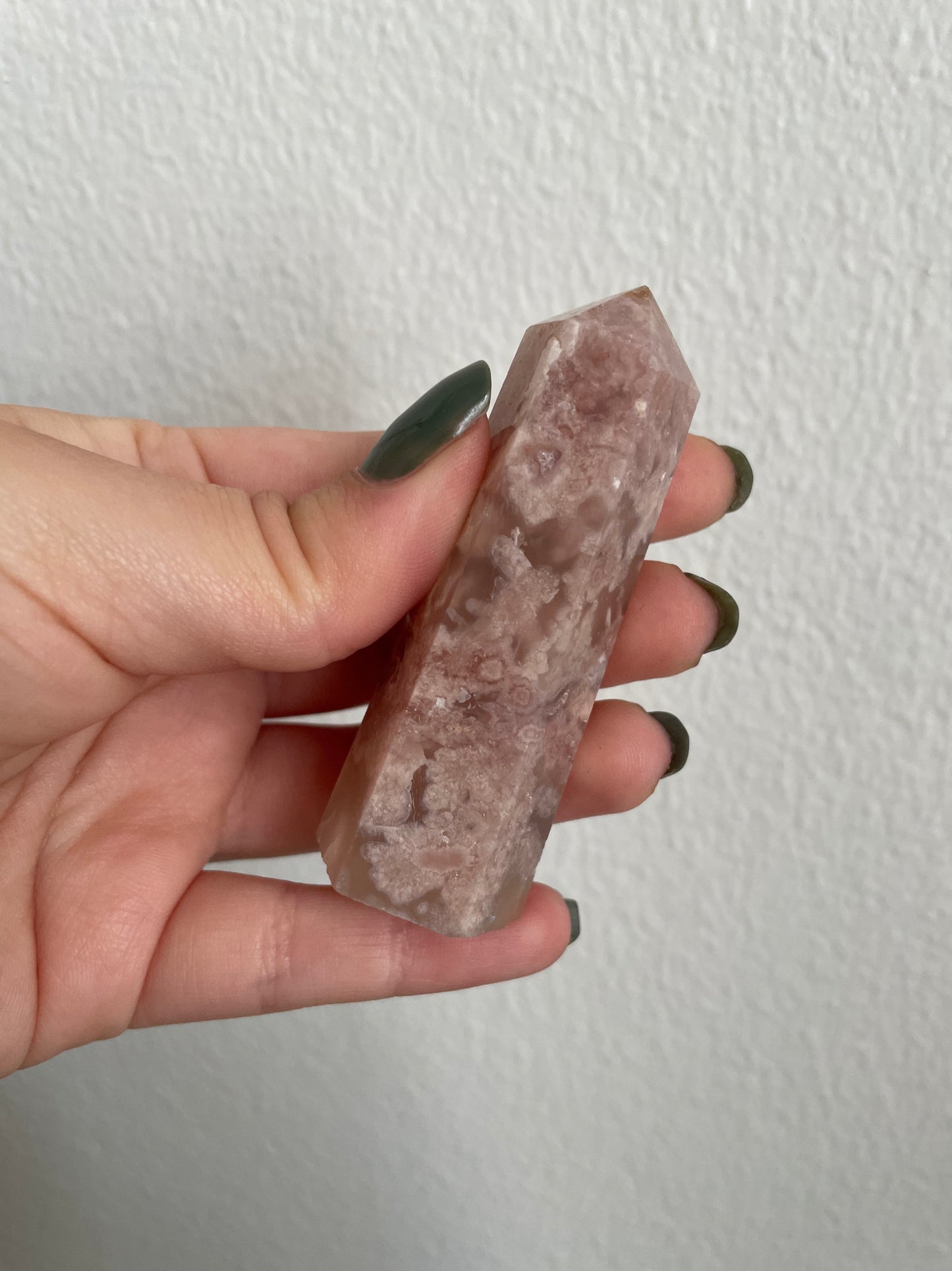 Natural Flower Agate Tower
