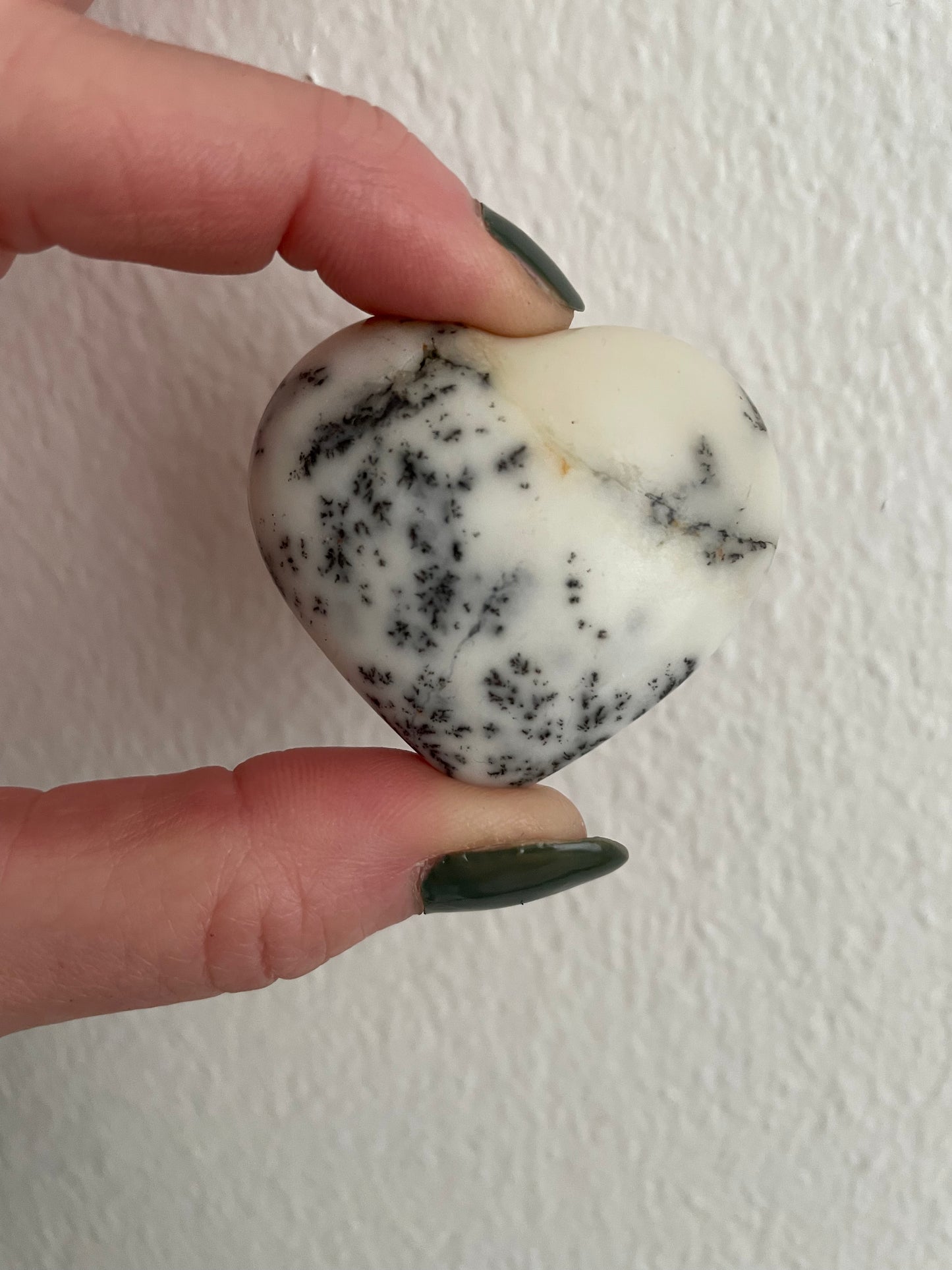 Dendritic Agate Heart